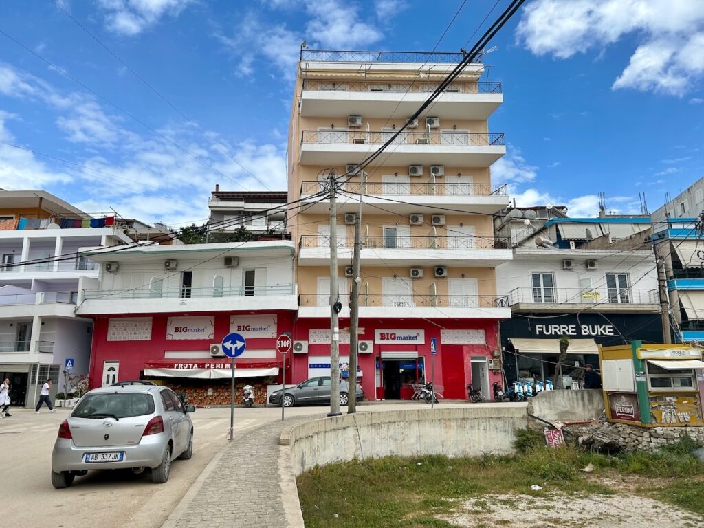 Boodschappen doen Albanië