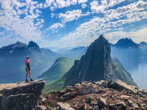Hike Hesten Senja