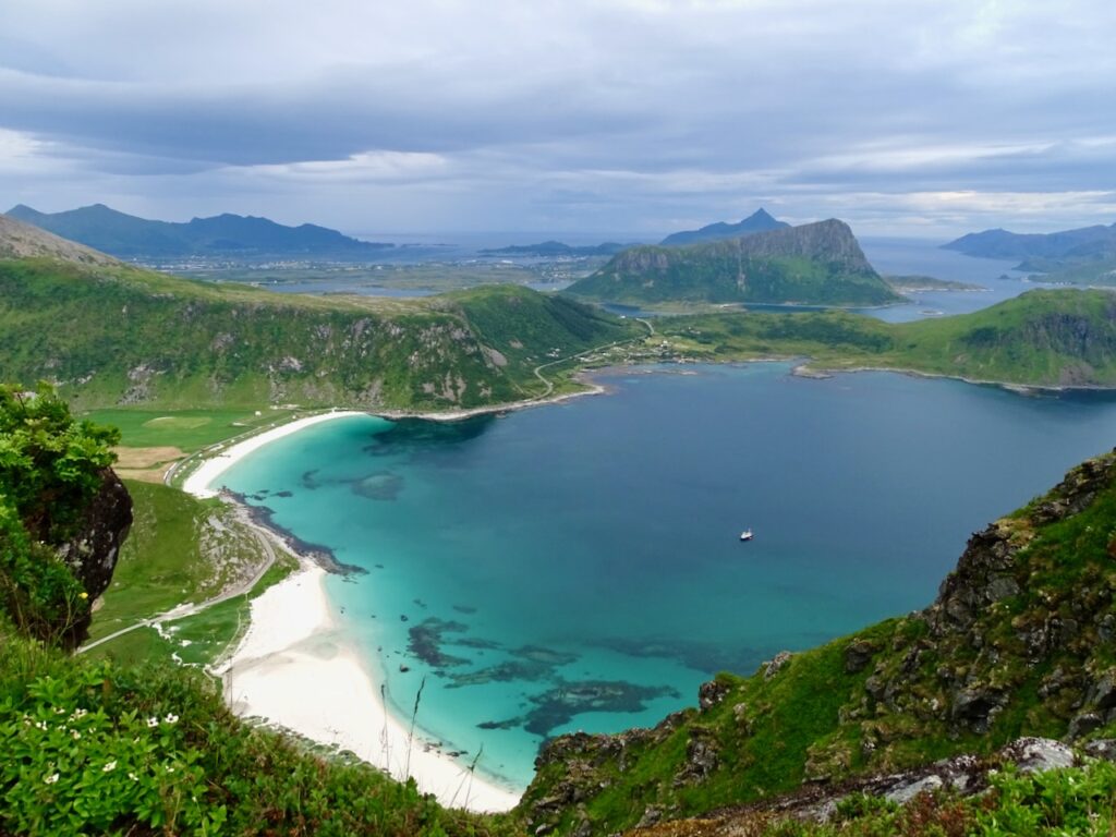 Mannen 400 hike Lofoten