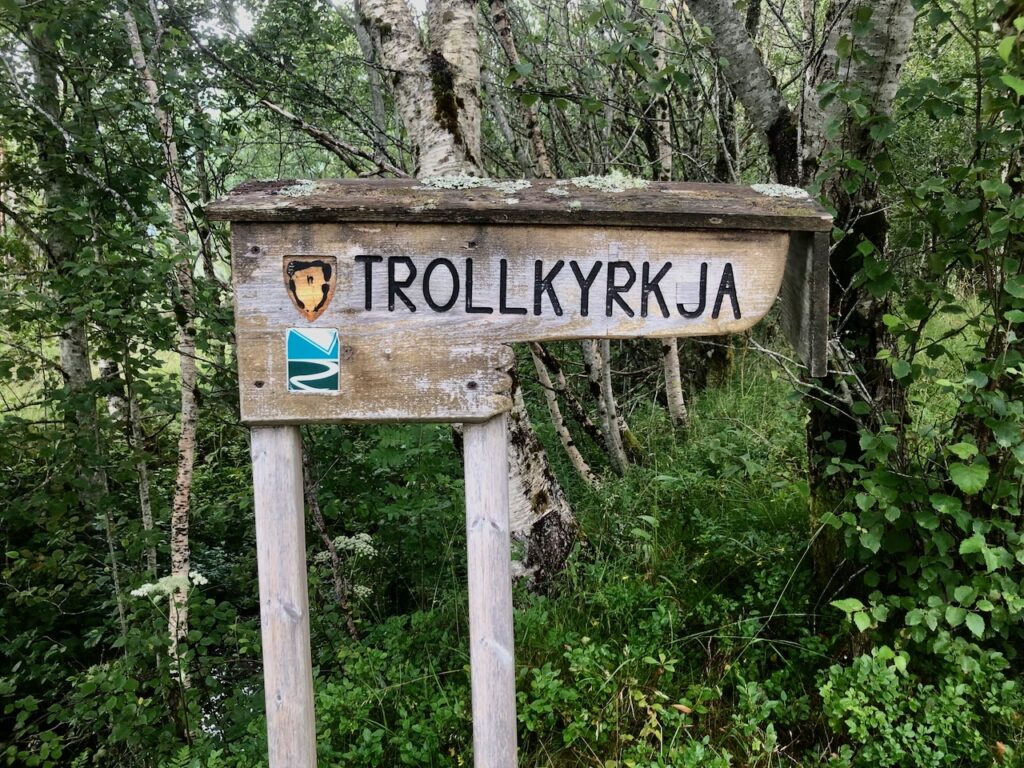 Start Trollkyrkja pad