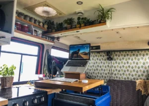 vanlife digital nomad