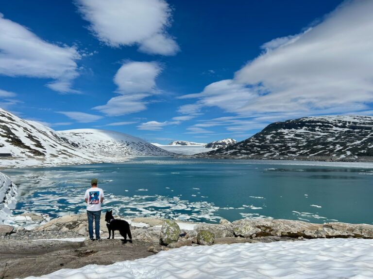 Gletsjermeer bezoeken in Noorwegen